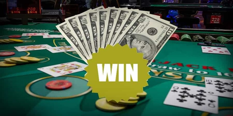 Giữ vững tâm lý để đưa ra nhận định chính xác Blackjack